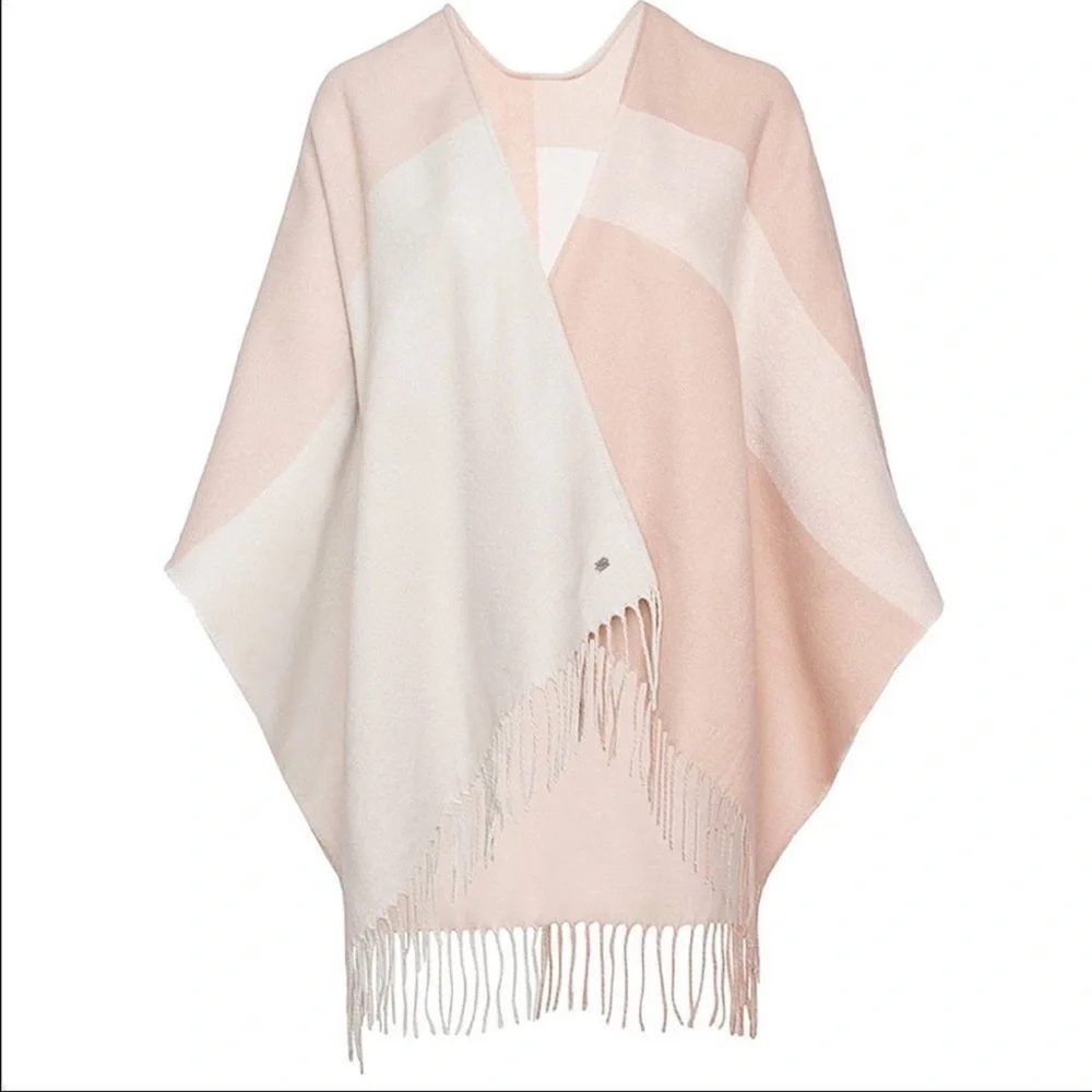 NWT Soia & Kyo Woven Wrap Scarfigan One Size